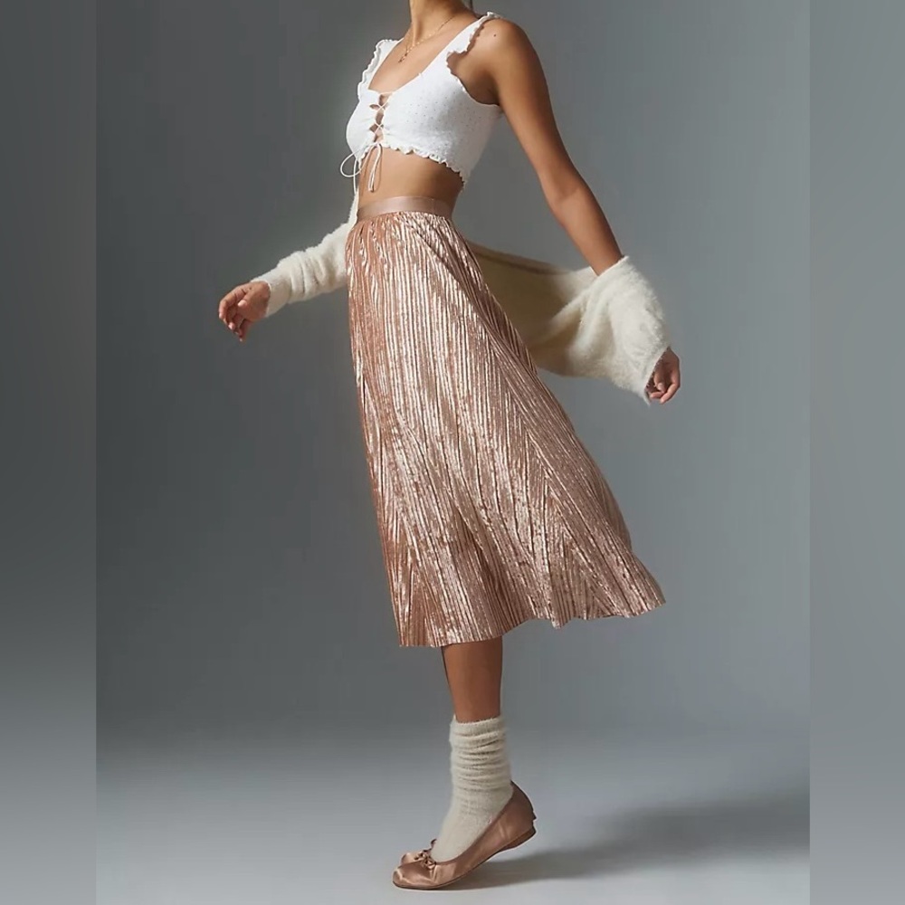 Beyond Yoga Uptown Velvet Skirt M Champagne
